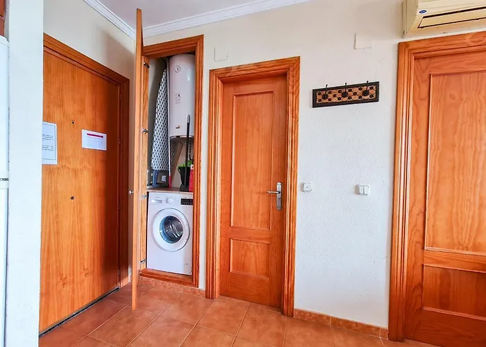 Benalmadena Benalbeach Parking Privado